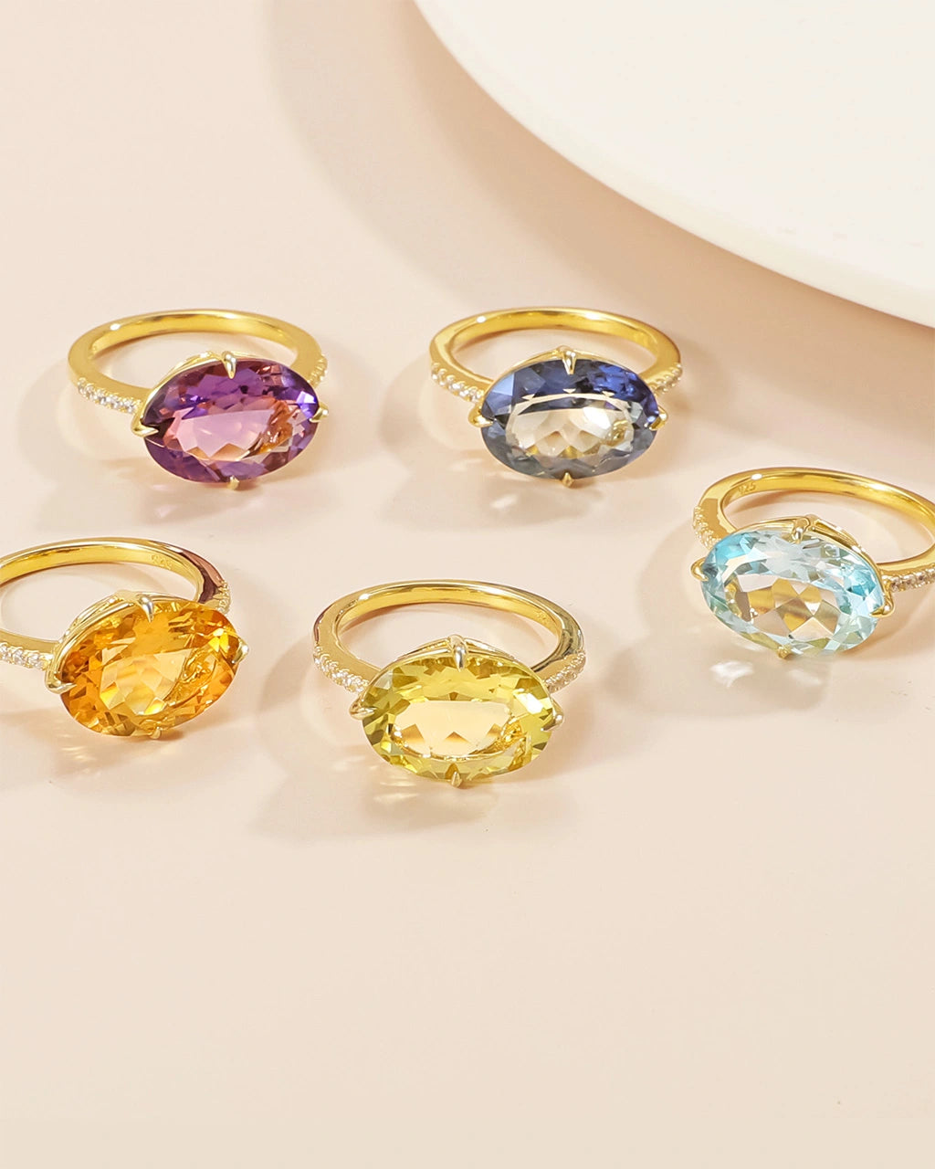 Cocktail Ring-Lemon Quartz 6.23 Carat