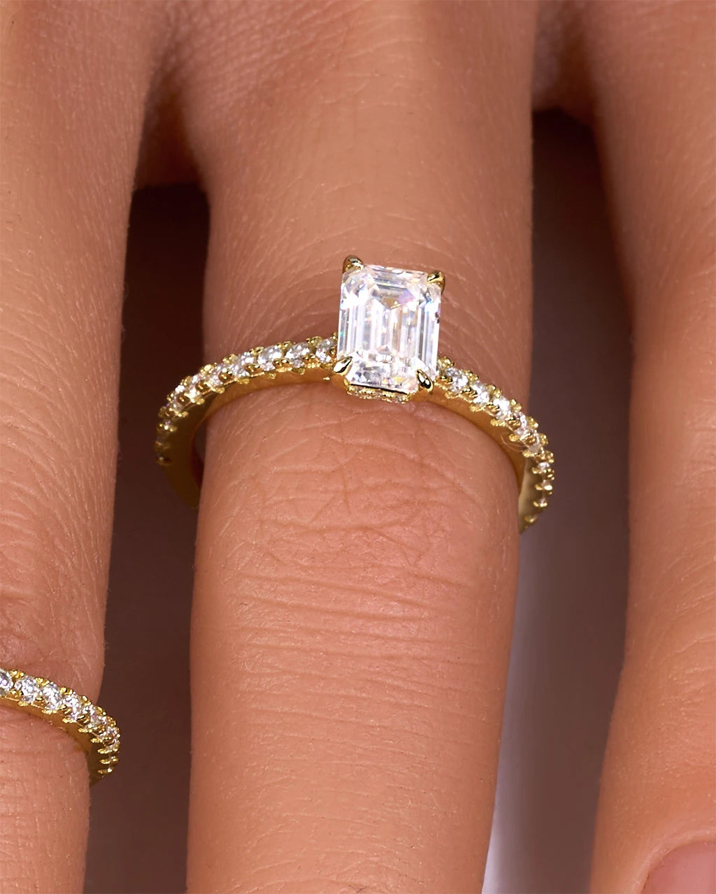 Anillo Aurelia Moissanite - Esmeralda