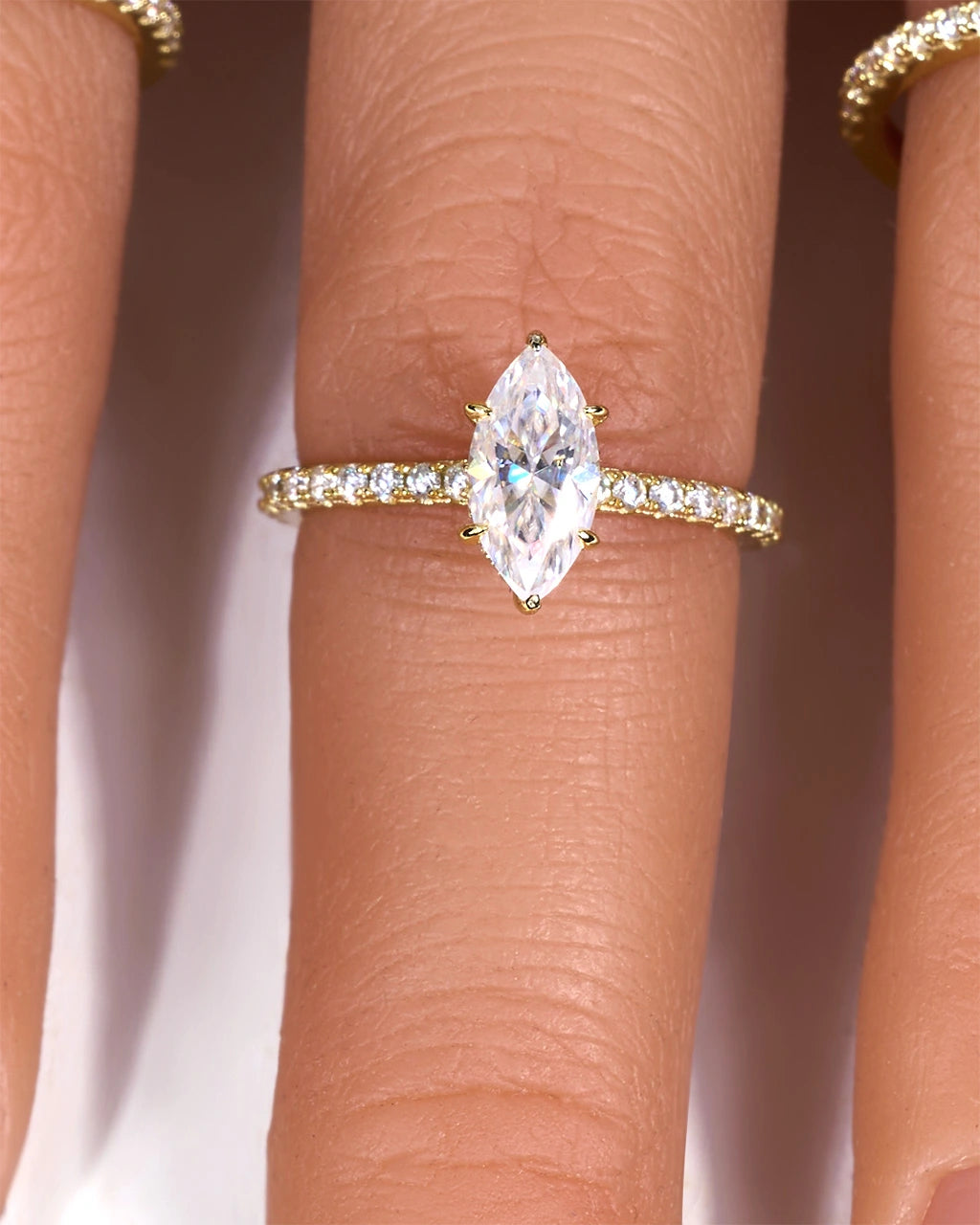 Anillo de moissanita Aurelia - Marquesa
