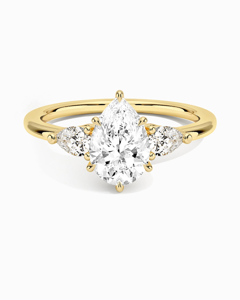Anillo de moissanita de lujo con forma de pera