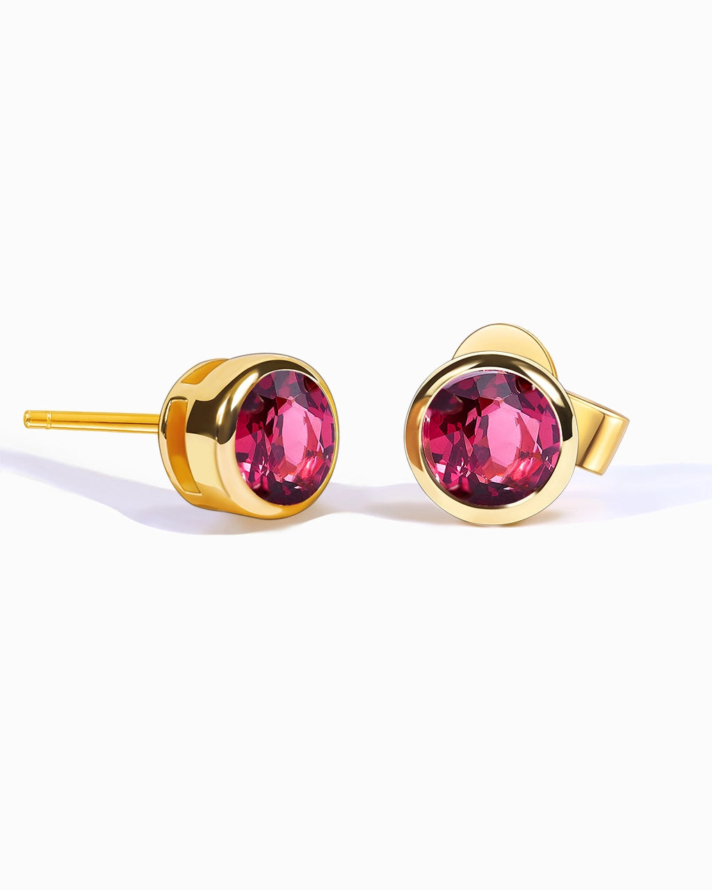 Round Studs