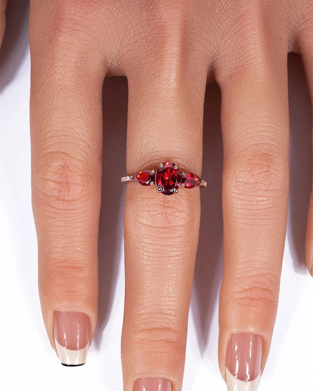 Amour Ring-Garnet
