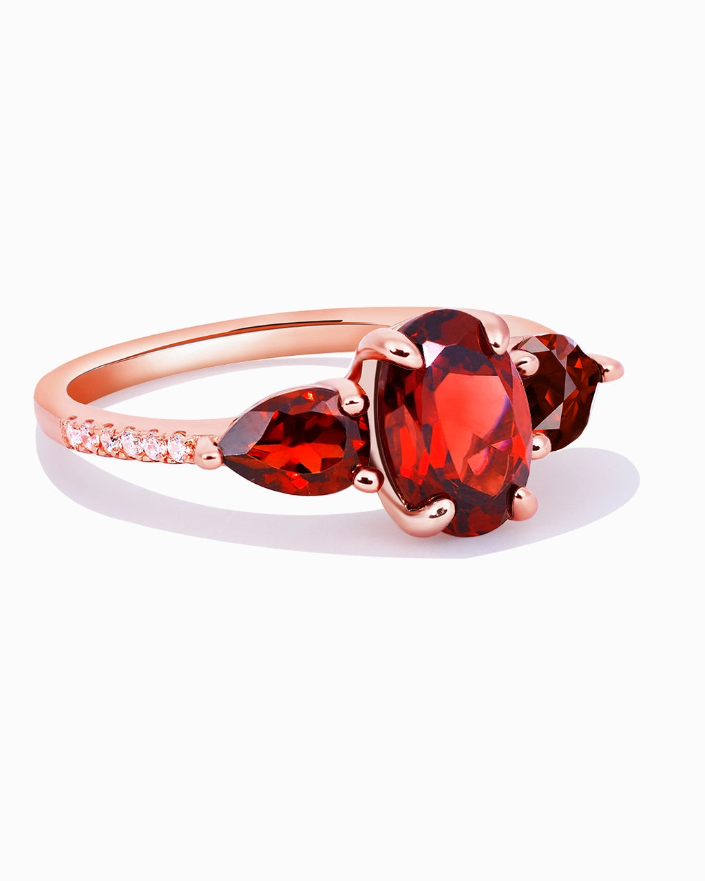 Amour Ring-Garnet